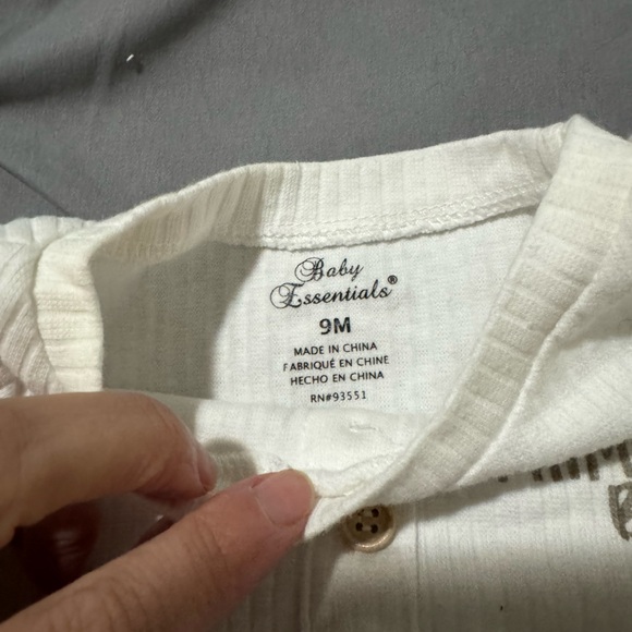 6-9 Month Boy Bundle 11 items - Picture 5 of 13